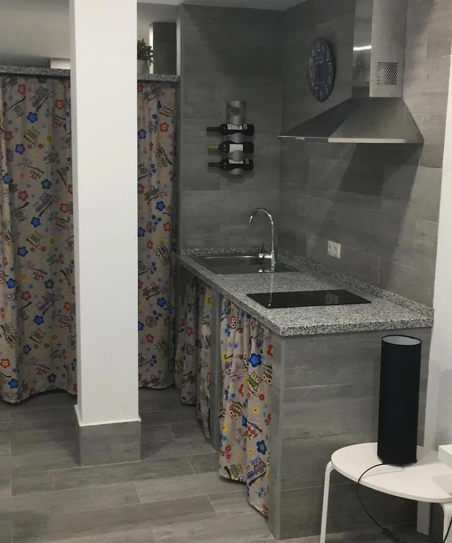 Apartamento B, A 3 Minutos De La Estacion Central De Bus Y Tren Malaga