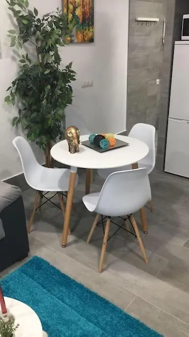 Apartment Apartamento B, A 3 Minutos De La Estacion Central De Bus Y Tren Malaga