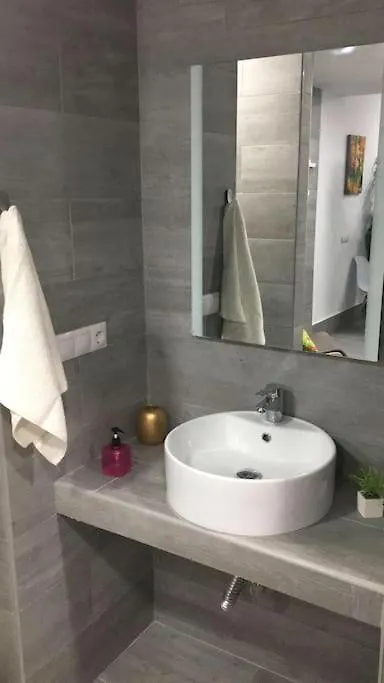 Apartamento B, A 3 Minutos De La Estacion Central De Bus Y Tren 말라가 스페인